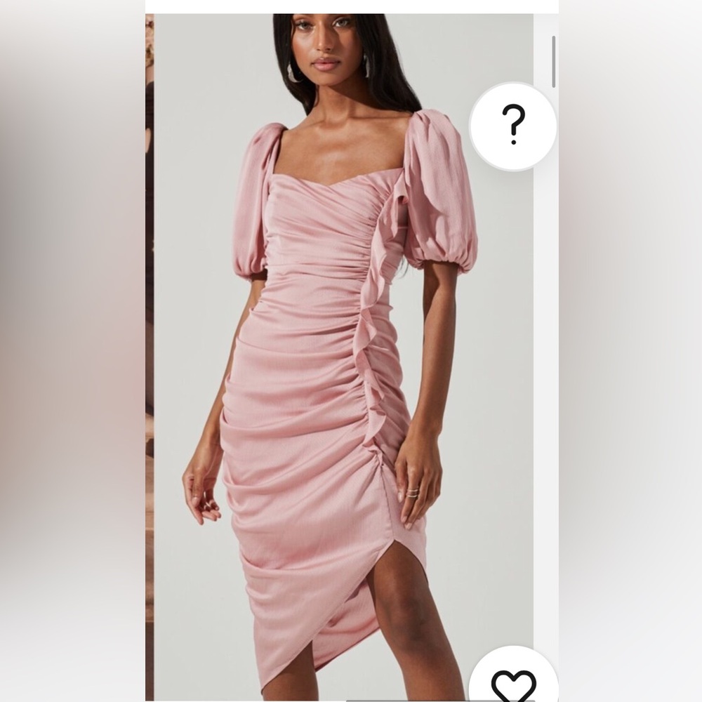 ASTR flattering dress